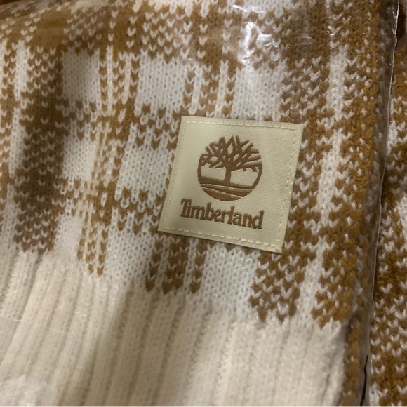 NWT TIMBERLAND Buffalo Plaid Scarf In “Wheat” - OS - Picture 5 of 8